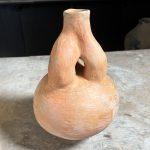 Tri-Neck Stirrup Pot